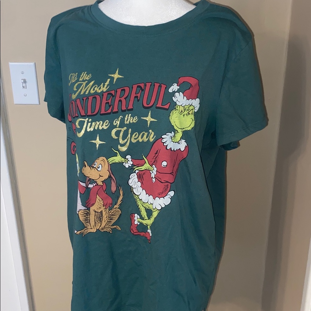 EUC MAURICES Grinch Christmas Tee XL - Picture 2 of 7